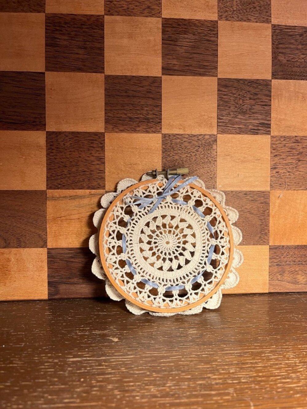 Lace Doily Wall Hanging A1141